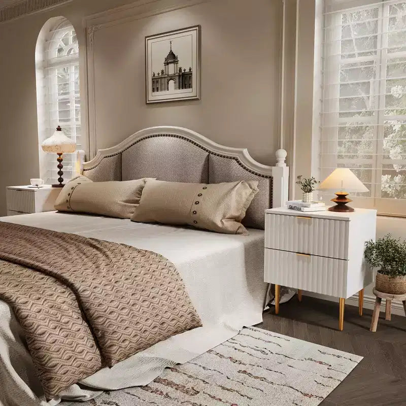 Comodino Moderno con 2 Cassetti, Comodino Scanalato Oro e Legno, Tavolino da Notte per Camera da Letto o Appartamento