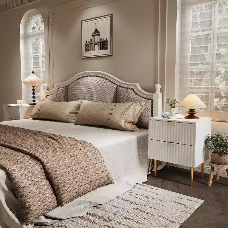 Comodino Moderno con 2 Cassetti, Comodino Scanalato Oro e Legno, Tavolino da Notte per Camera da Letto o Appartamento